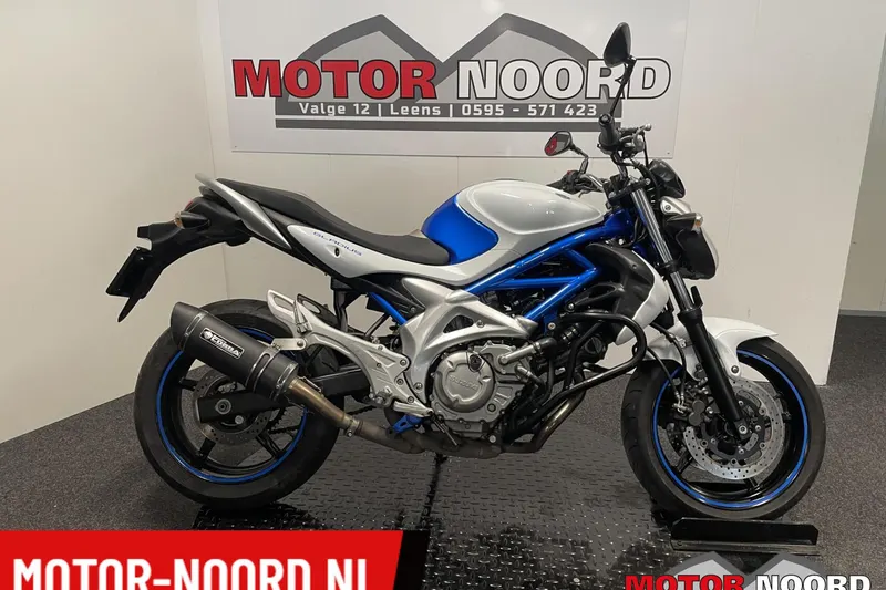 Suzuki Gladius (2009)