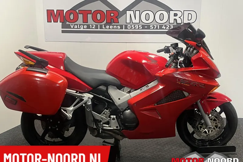 Honda VFR 800 Vtec (2002)