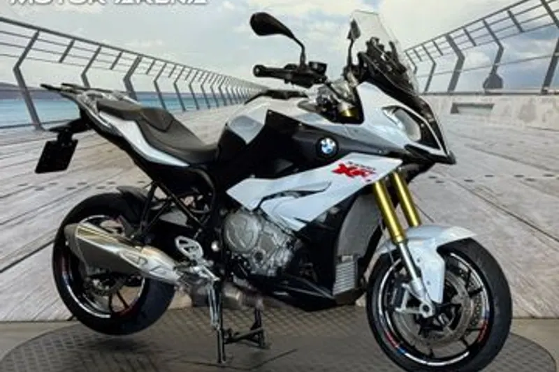 BMW S 1000 XR (2016)