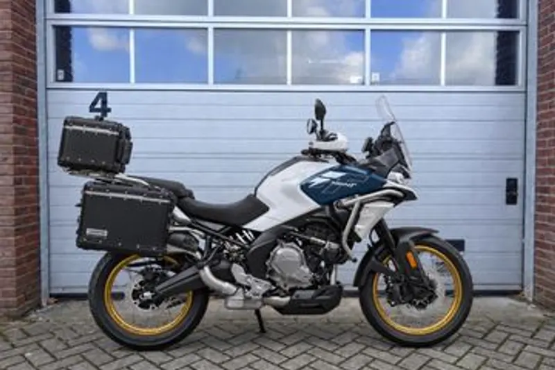 CFMoto 700 MT (2026)