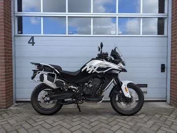 CFMoto 800 MT Explore ES (2026) — foto 1
