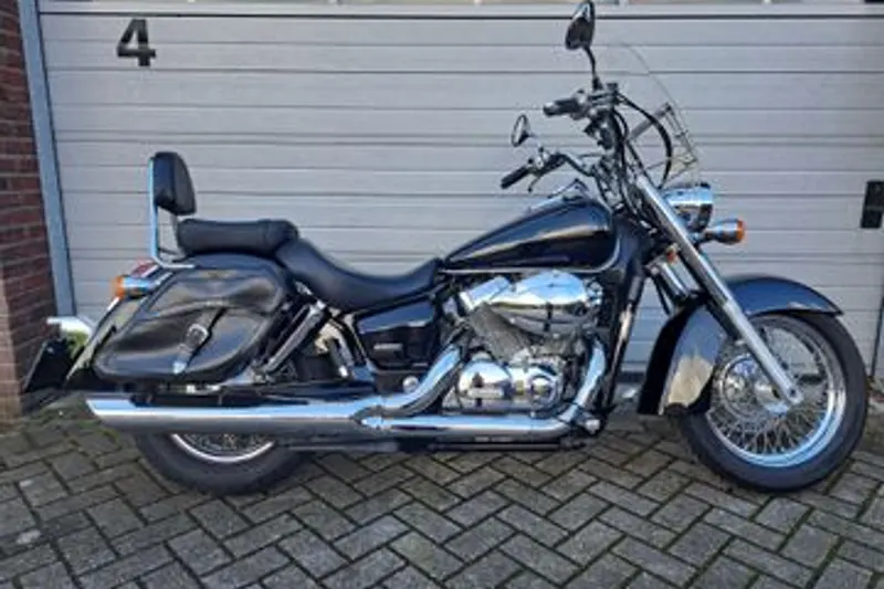 Honda VT 750C Shadow (2006)