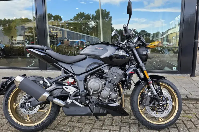 Triumph Trident 800 (2026)