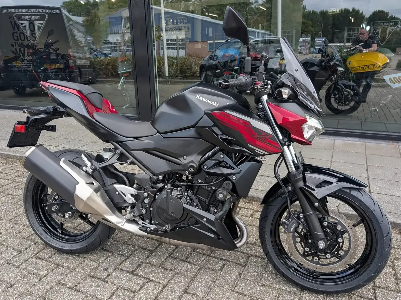Kawasaki Z400 (2019) — foto 1