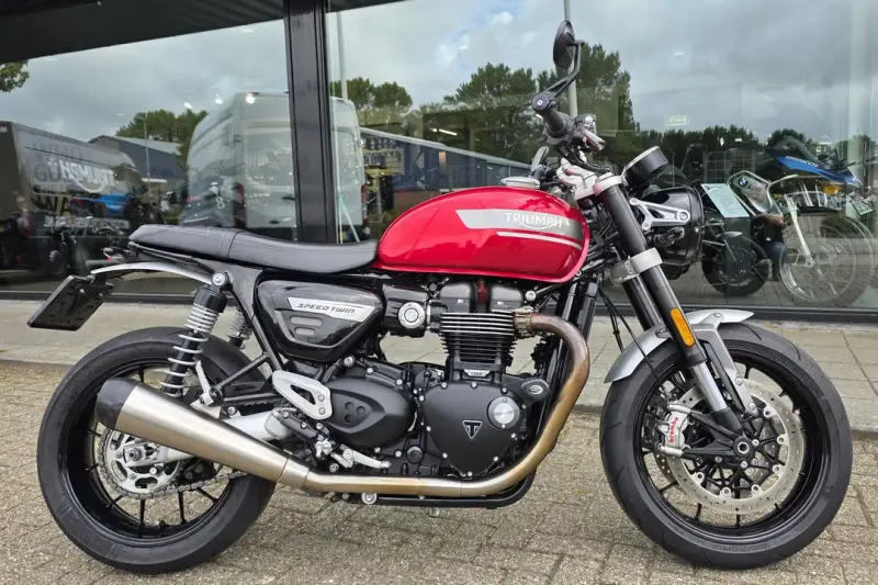 Triumph Speed Twin 1200 (2024)