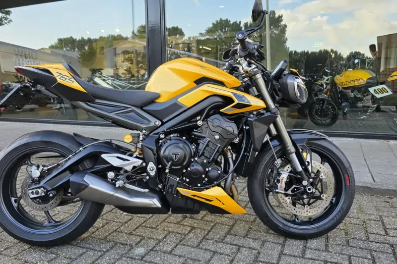 Triumph Street Triple 765 RS (2025)