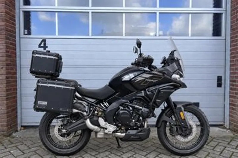 CFMoto 700 MT (2026)
