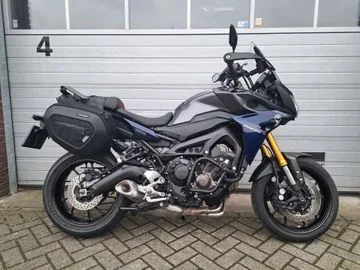 Yamaha Tracer 900 (2016) — foto 1