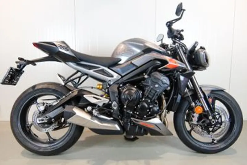 Triumph Street Triple 765 (2025)
