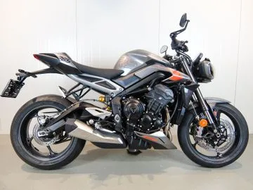Triumph Street Triple 765 (2025) — foto 1