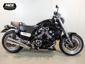 Yamaha VMAX (1993) — foto 1