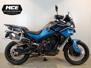 CFMoto 800 MT (2026) — foto 1
