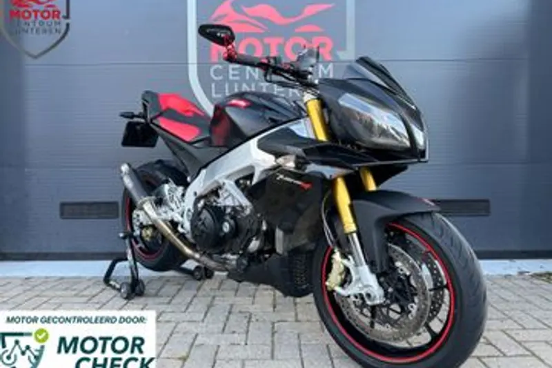 Aprilia Tuono V4 (2011)