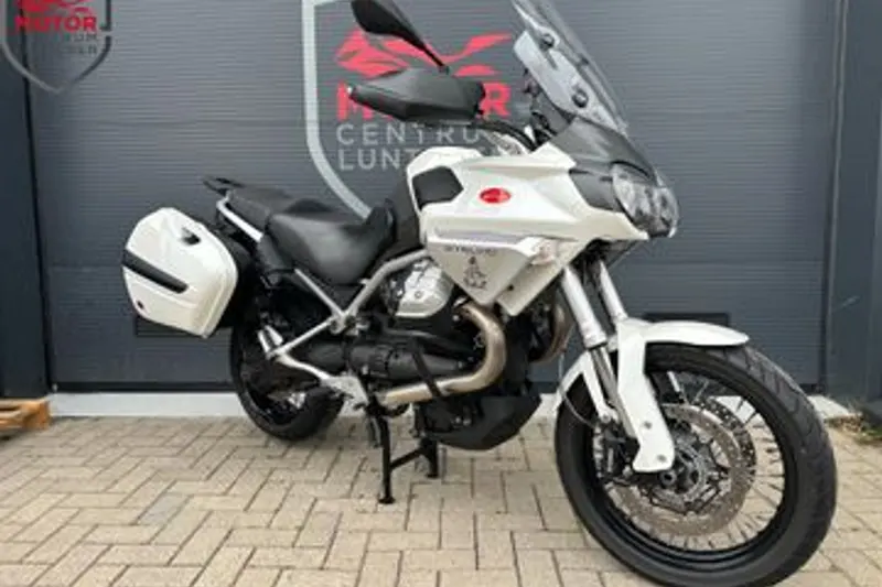 Moto Guzzi Stelvio (2010)