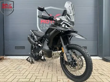 CFMoto 800 MTX (2025) — foto 1