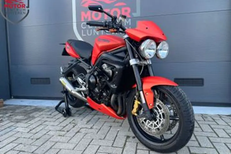 Triumph Speed Triple 675 R (2010)
