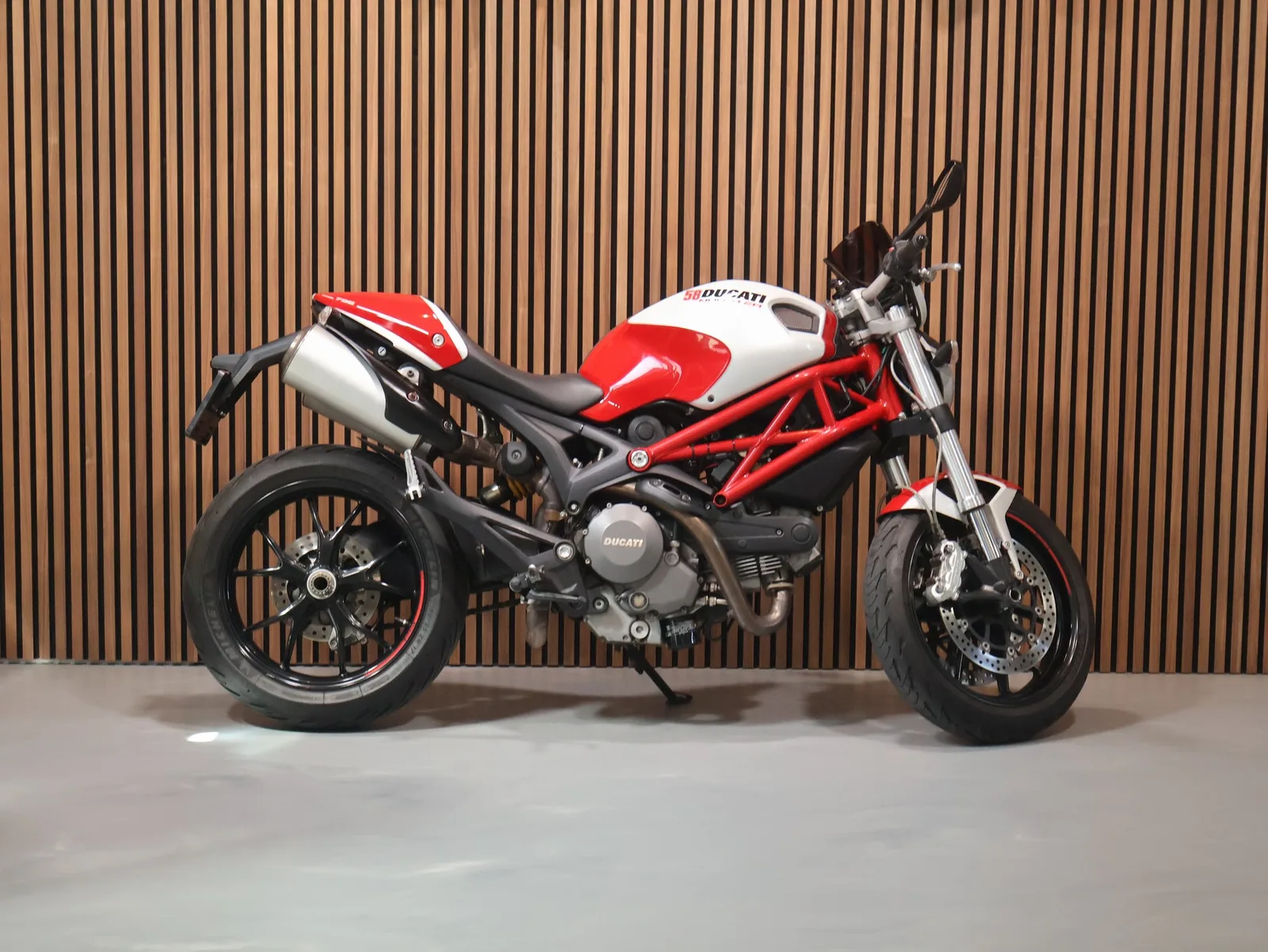 Ducati Monster 796 (2011) — foto 1