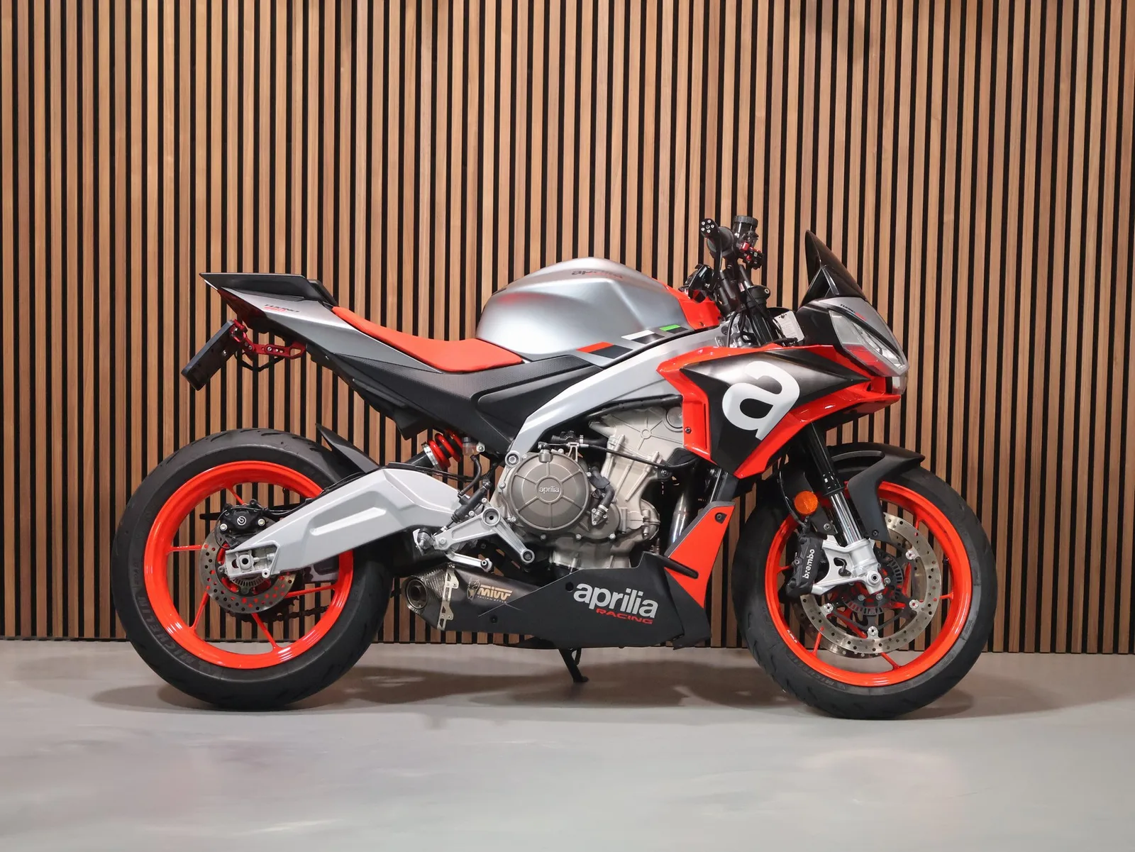 Aprilia Tuono 660 (2021) — foto 1