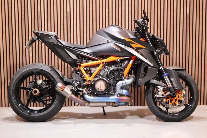 KTM 1390 Super Duke R EVO (2025)