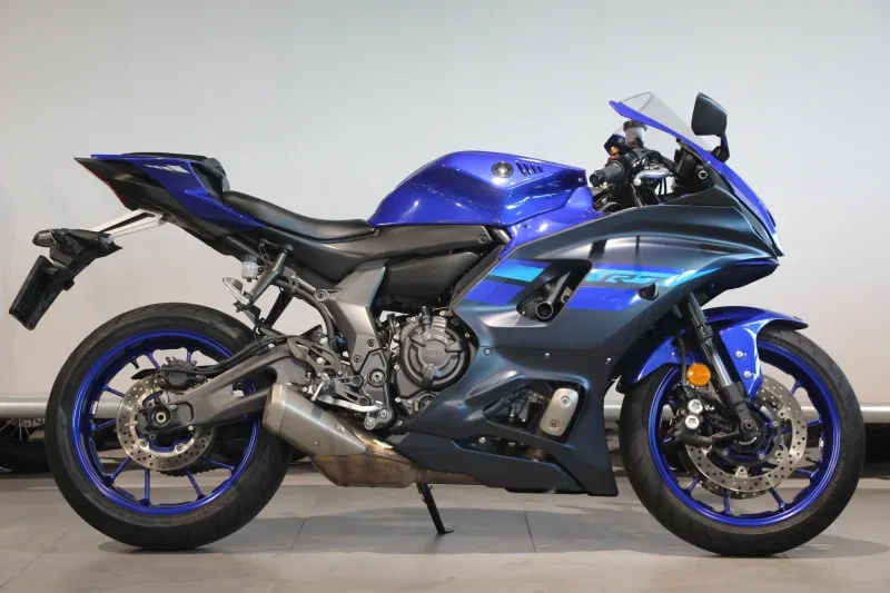Yamaha YZF-R7 (2025) — foto 1