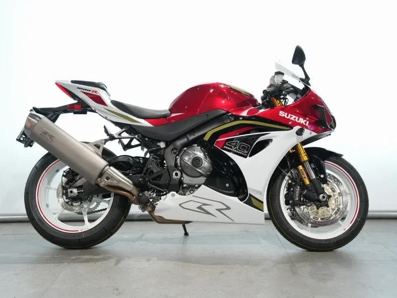 Suzuki GSX R 1000R (2026) — foto 1