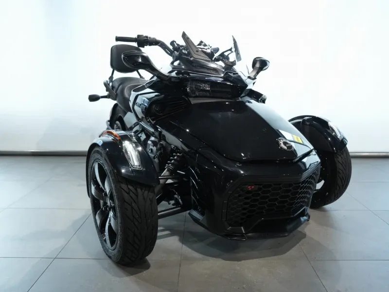 Can-Am Spyder F3 (2021) — foto 1