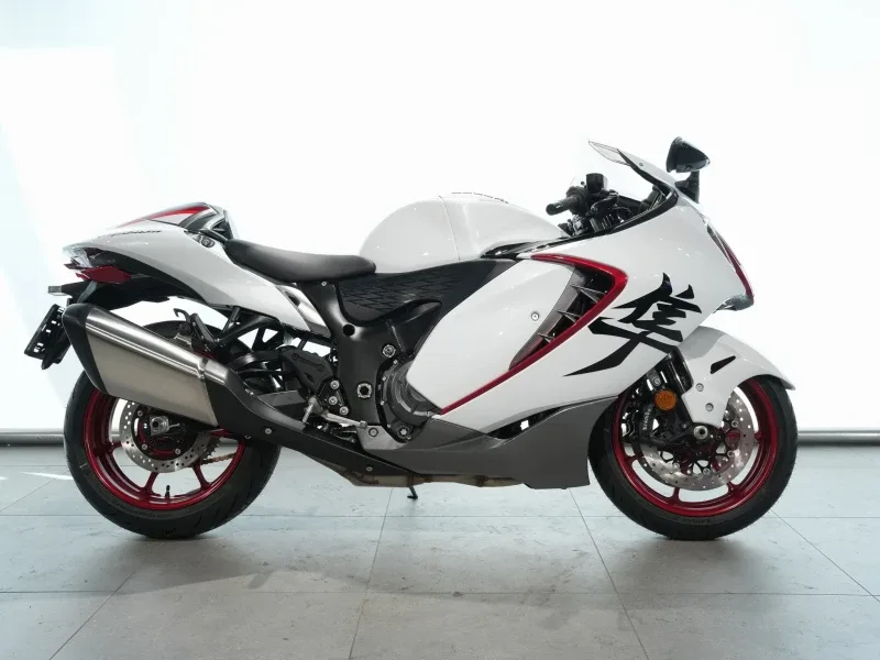 Suzuki GSX-R 1300 (2026) — foto 1