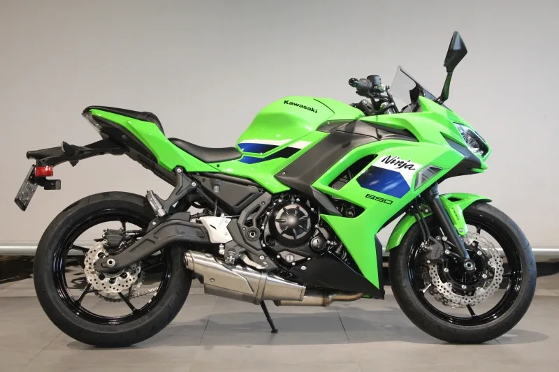 Kawasaki Ninja 650 (2026) — foto 1