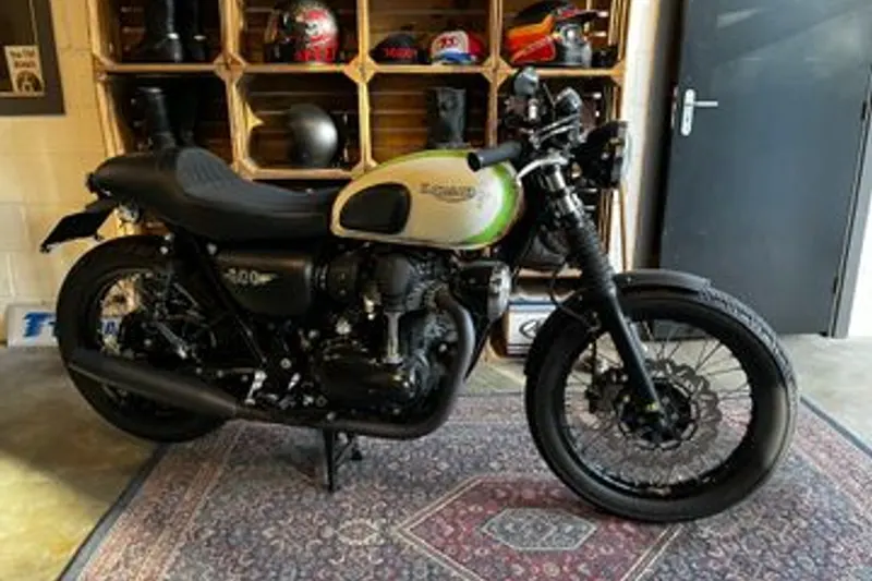Kawasaki W800 (2013)