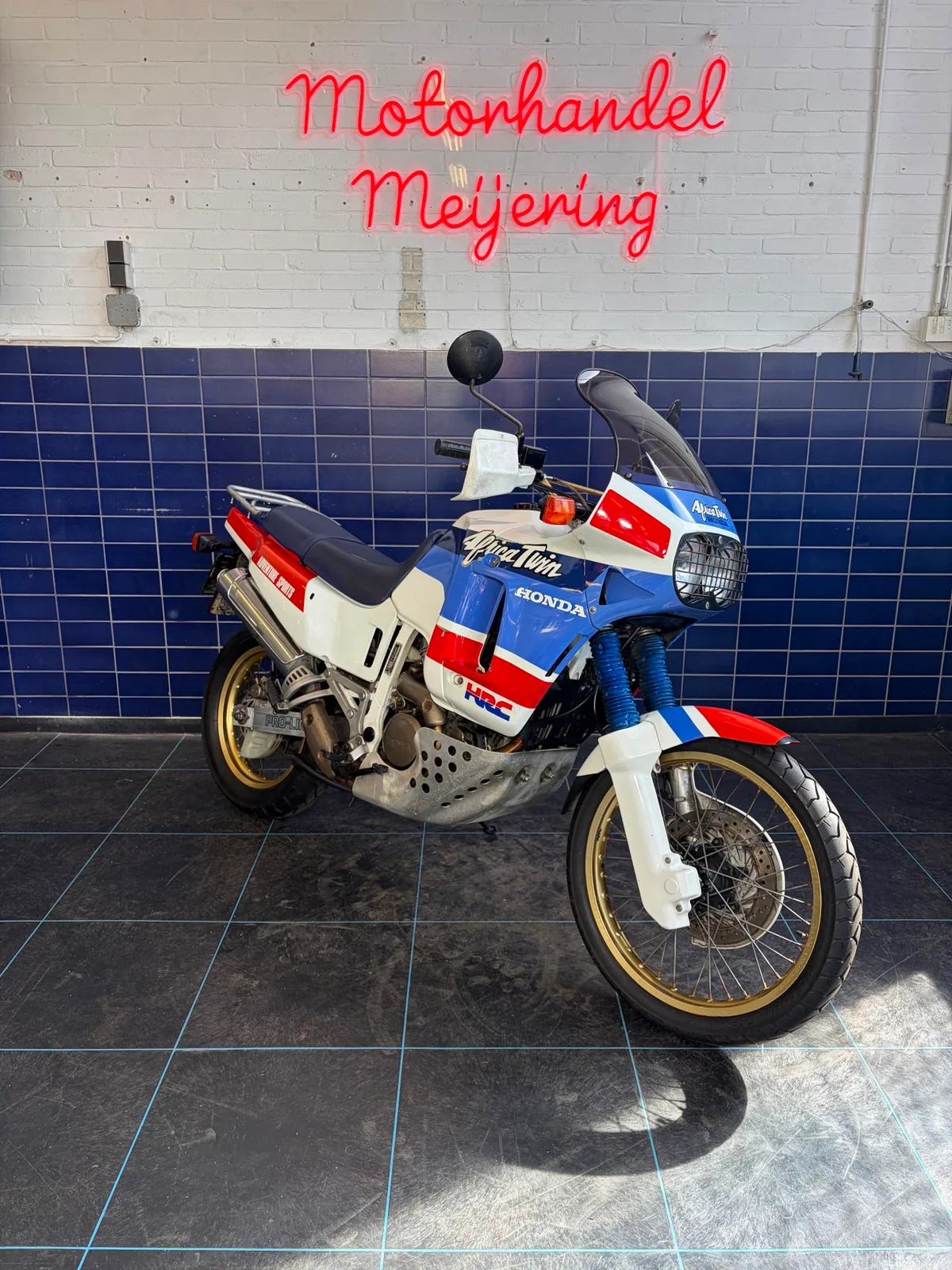 Honda XRV 650 Africa Twin (1989) — foto 1