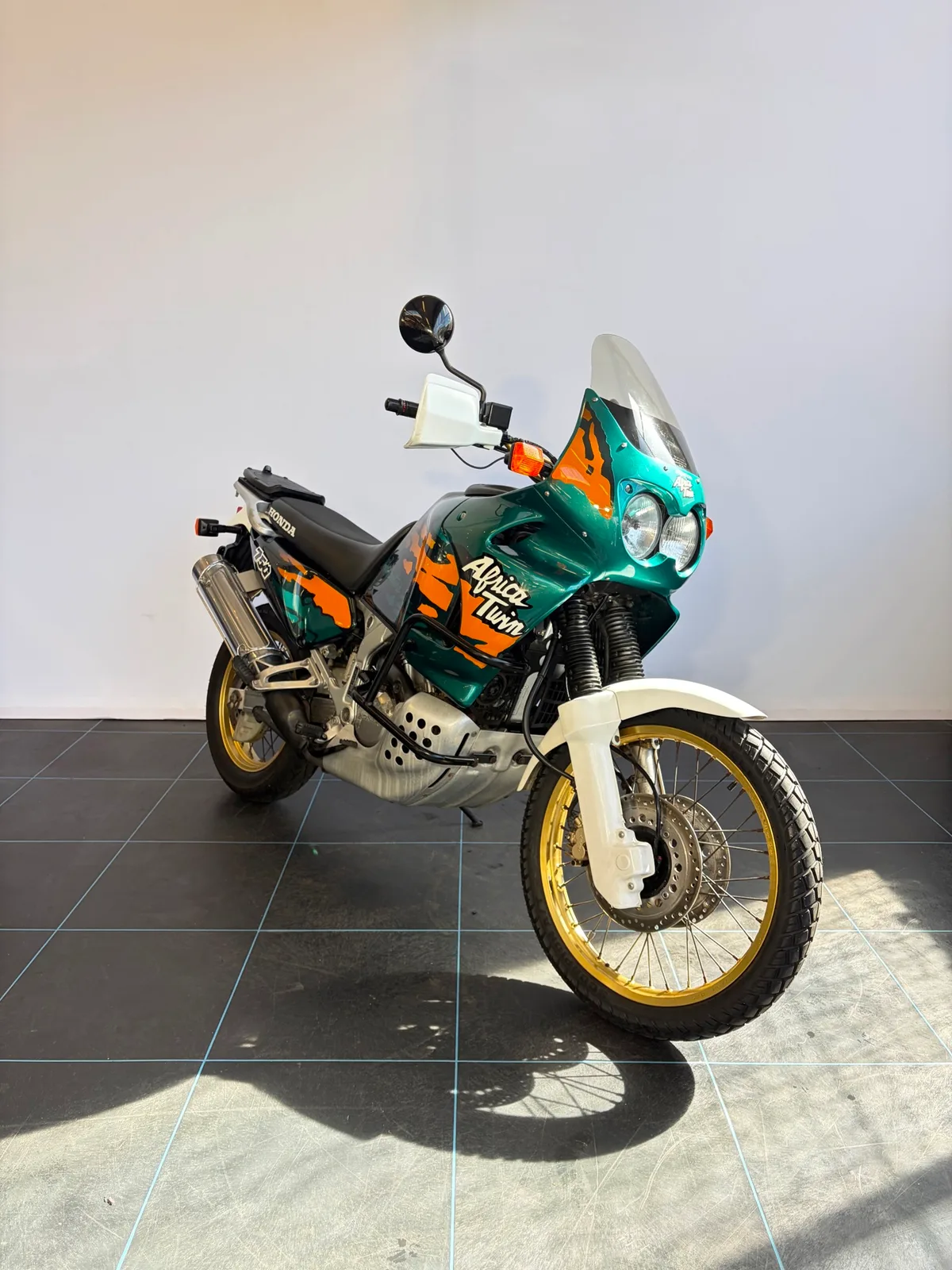 Honda XRV 750 Africa Twin (1995) — foto 1