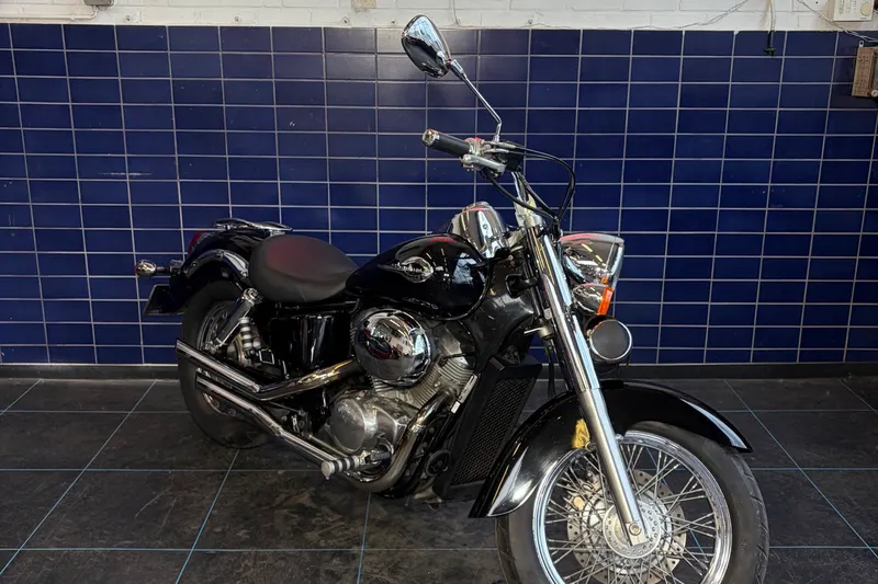 Honda VT 750C2 Shadow (1999)