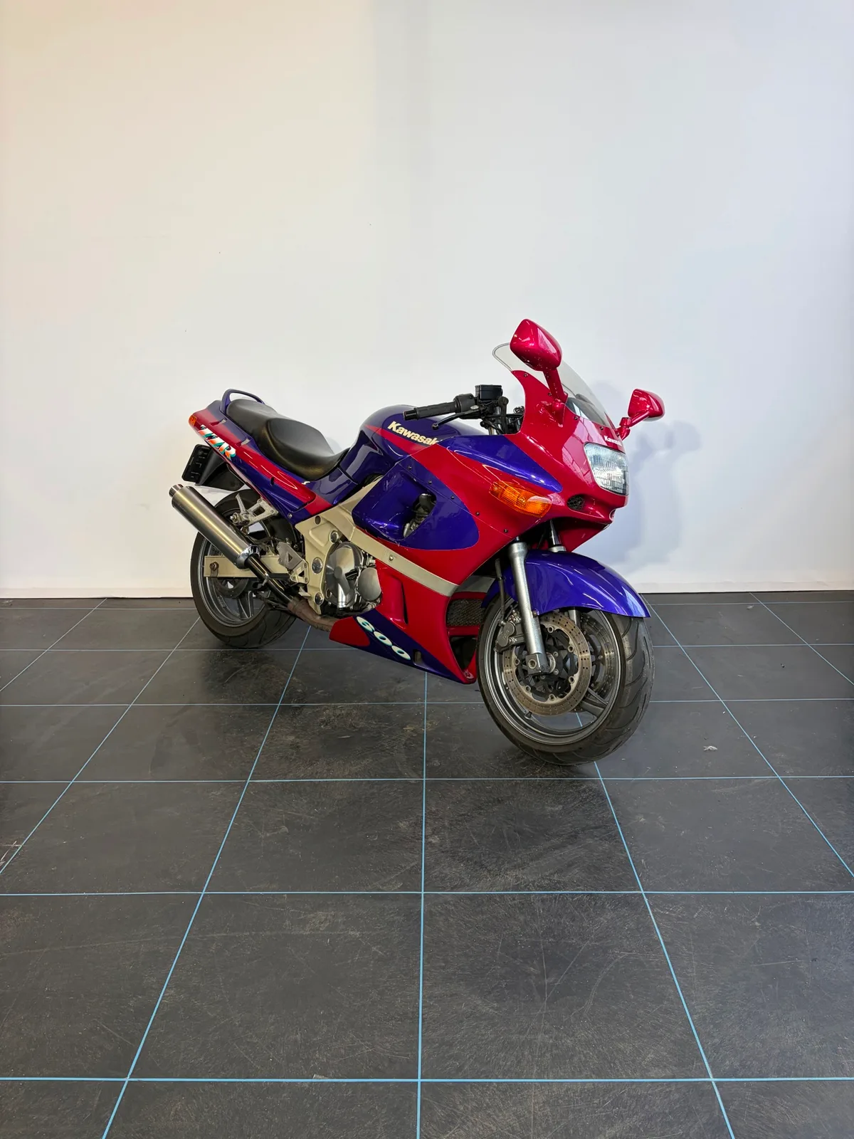 Kawasaki ZZR 600 (1994) — foto 1