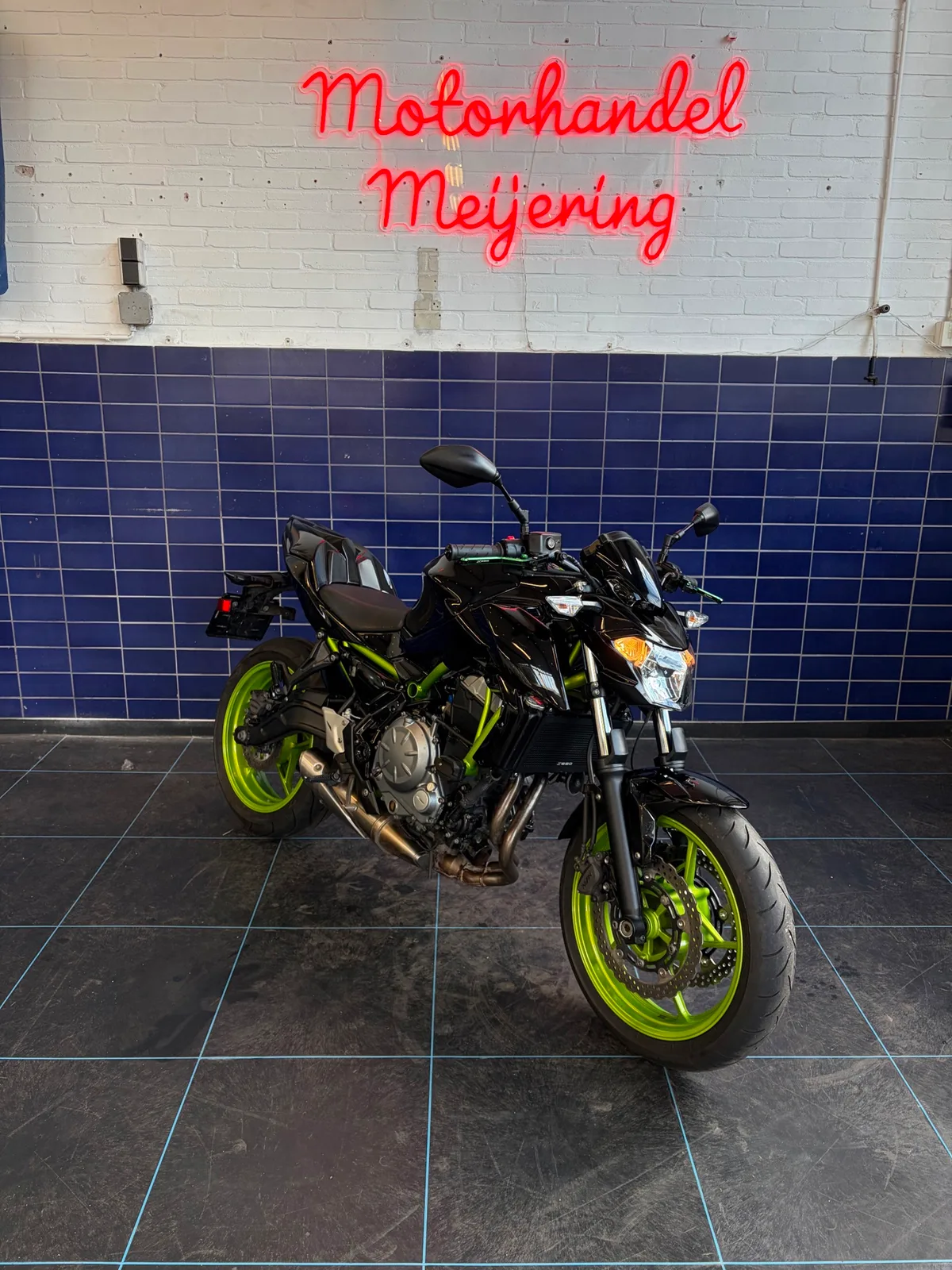 Kawasaki Z650 (2017) — foto 1