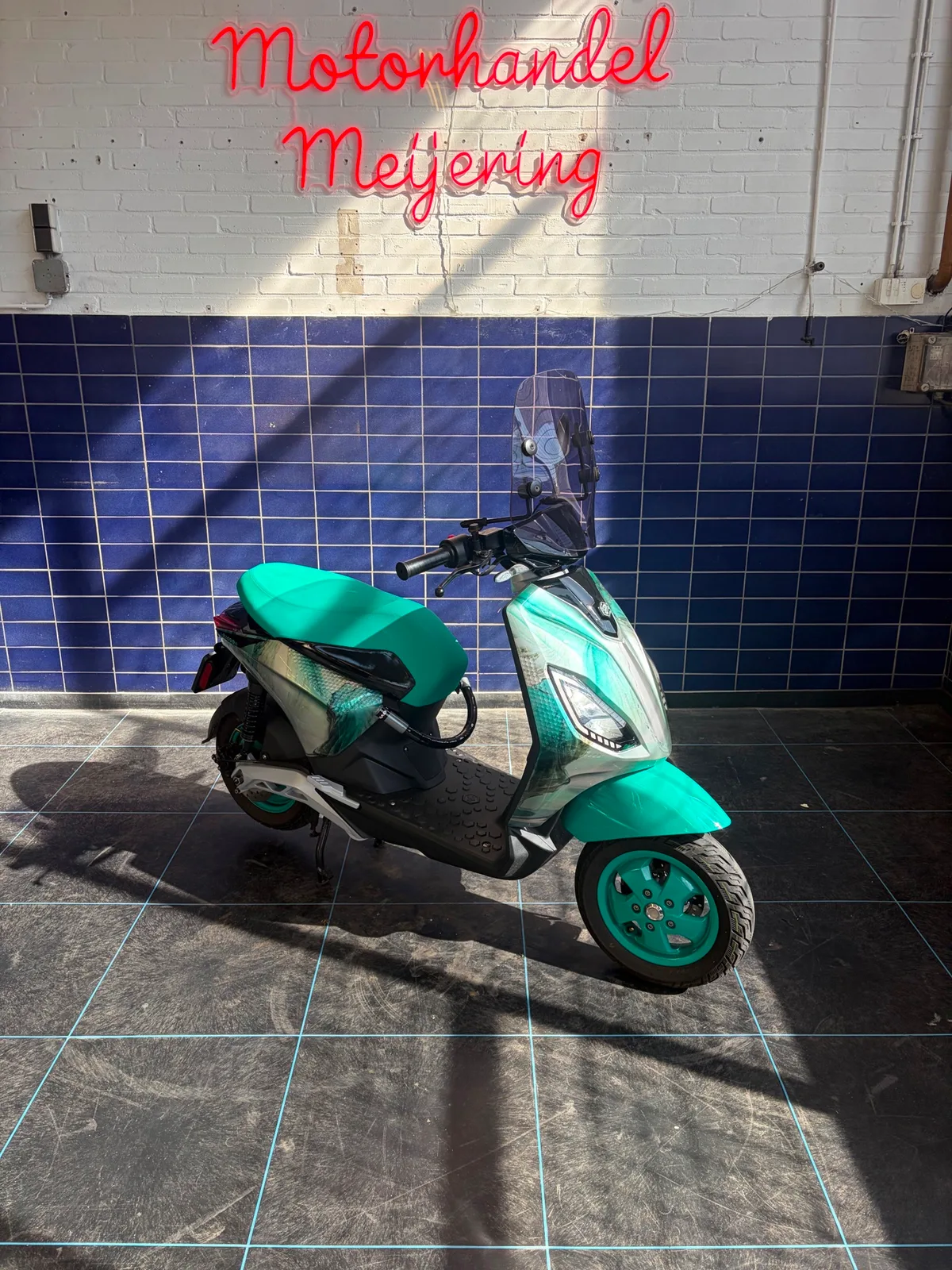 Piaggio Bromscooter One 1 Zip (2025) — foto 1