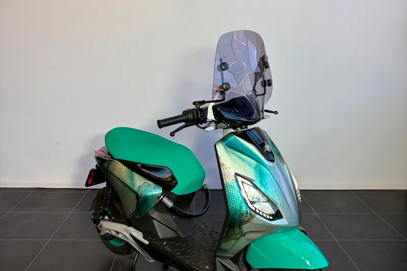 Piaggio Bromscooter One 1 Zip (2025)