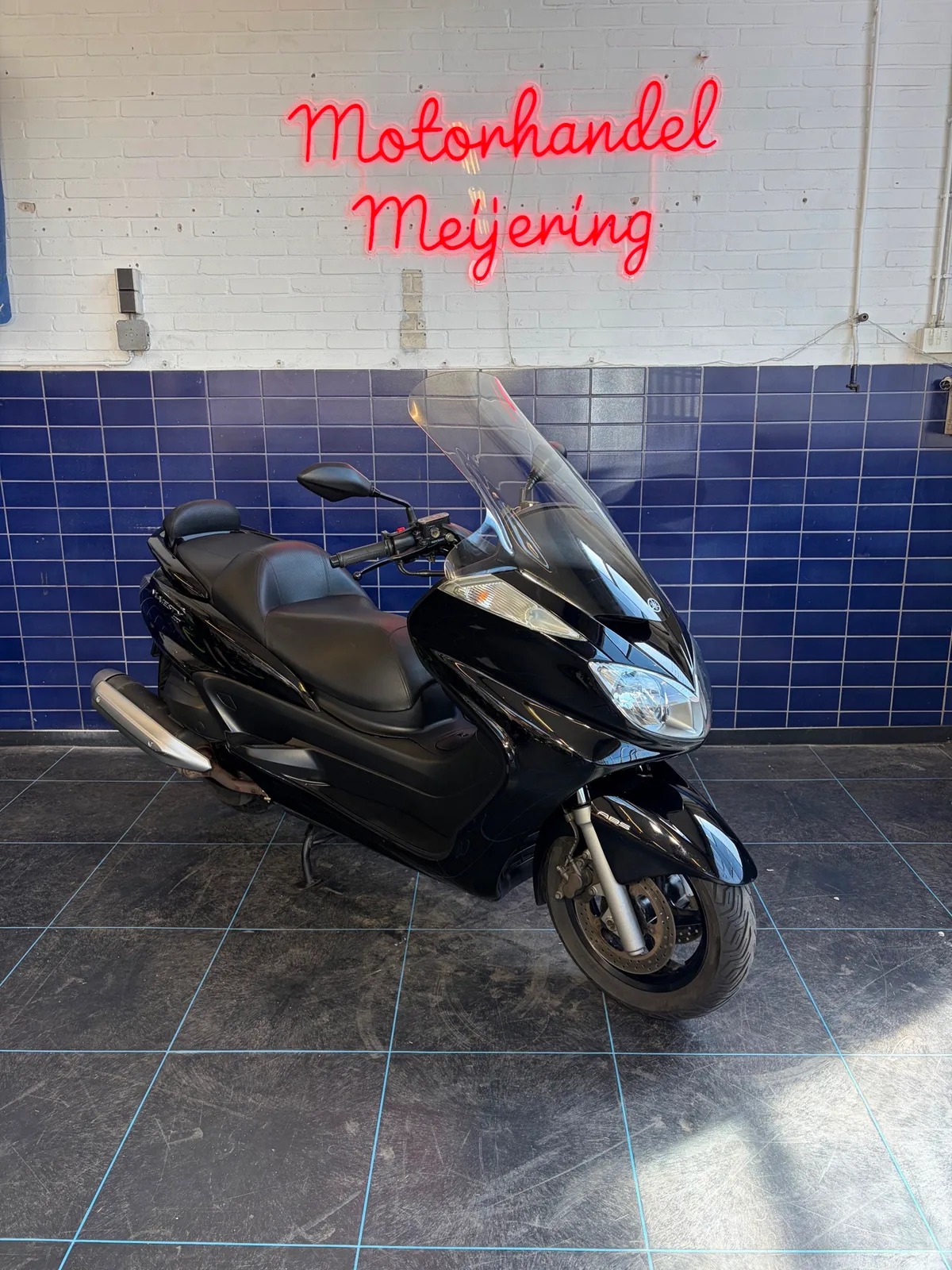 Yamaha YP 400 Majesty (2008) — foto 1