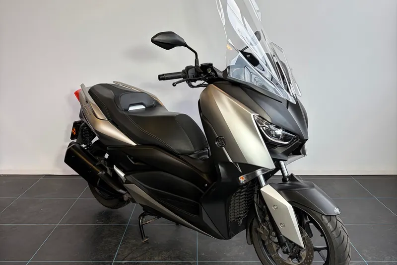 Yamaha X-MAX 300 (2018)