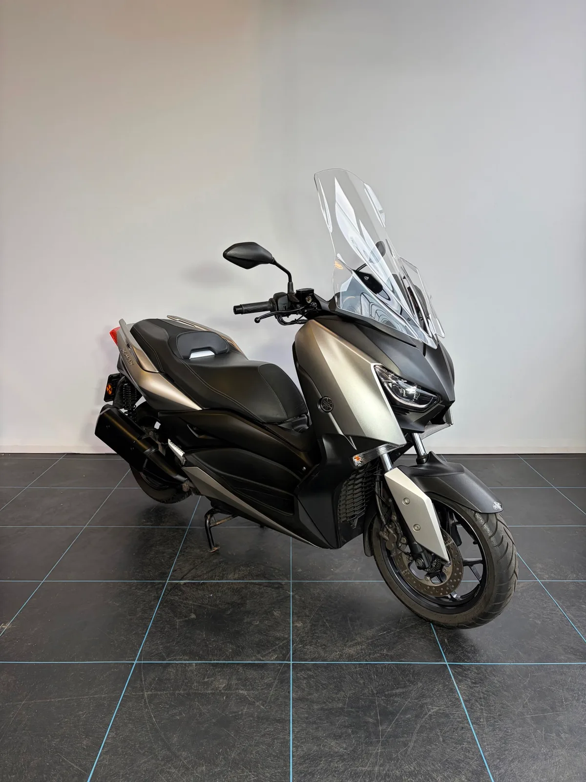 Yamaha X-MAX 300 (2018) — foto 1