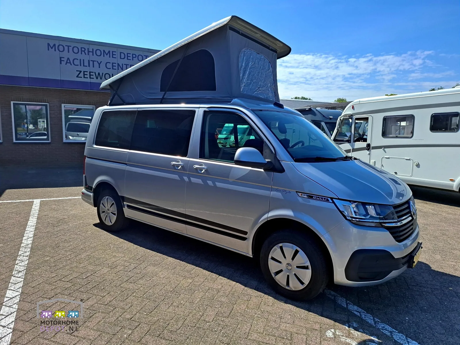 Volkswagen Transporter (2025) — foto 1
