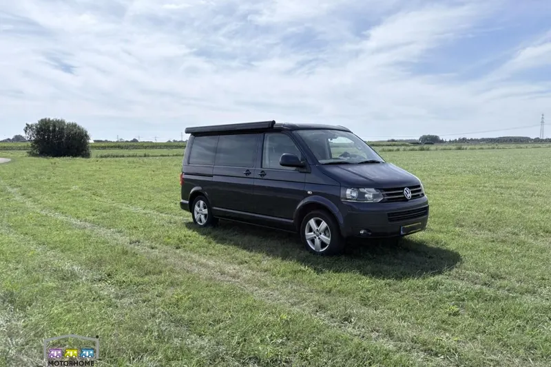 Volkswagen California (2011)