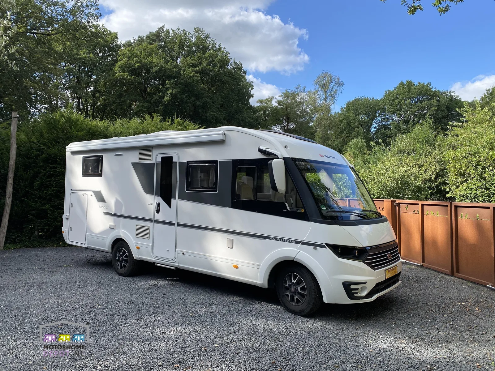 Adria Sonic (2019) — foto 1