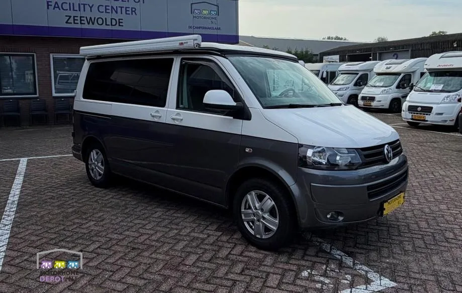 Volkswagen Transporter (2014) — foto 1