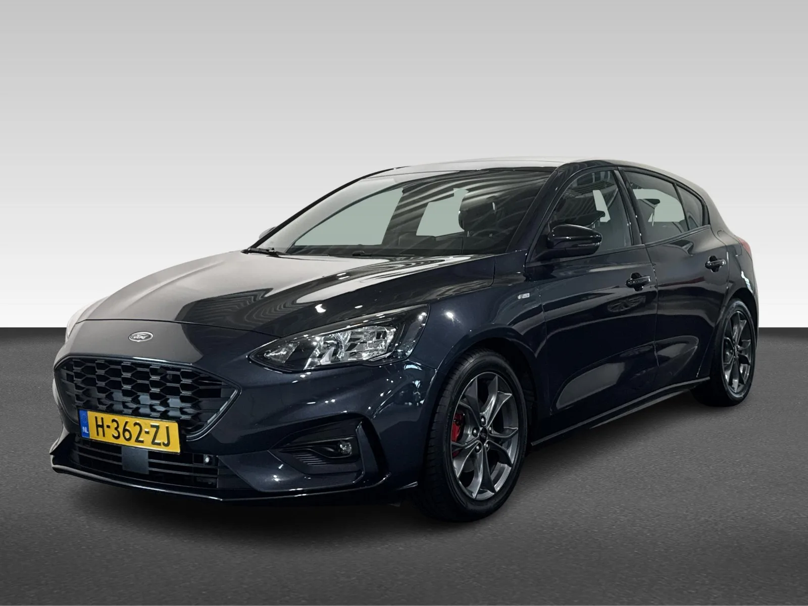 Ford Focus (2020) — foto 1