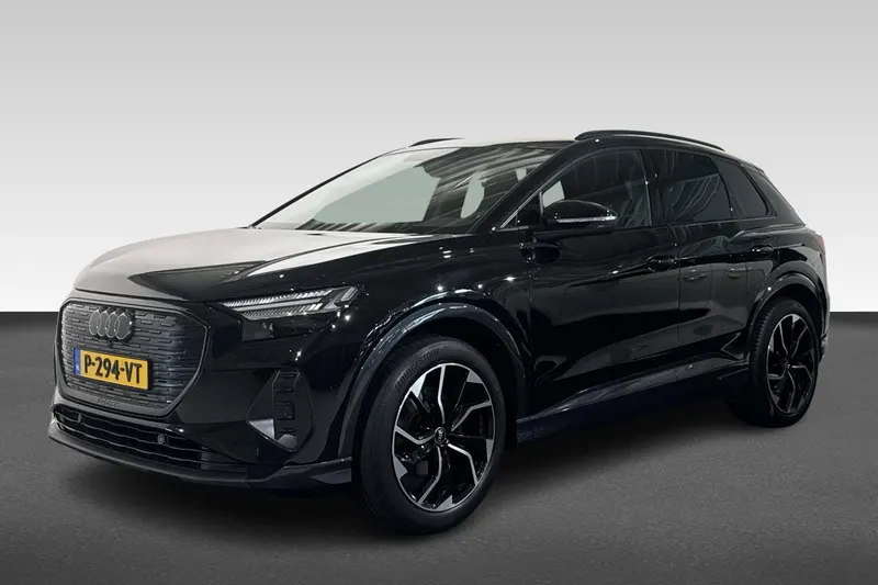 Audi Q4 e-tron (2022)