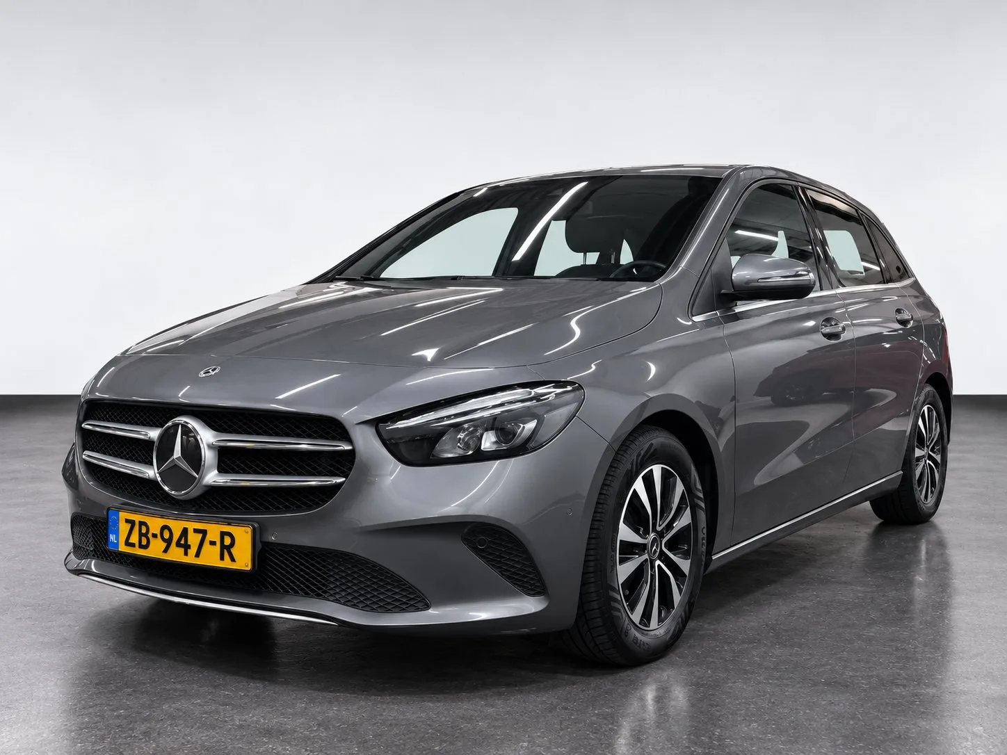 Mercedes-Benz B-Klasse (2019) — foto 1