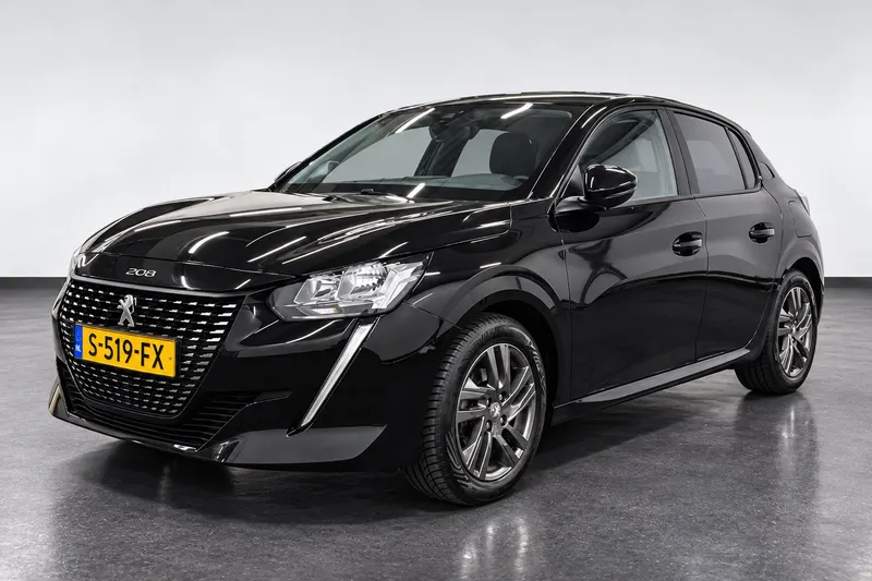 Peugeot 208 (2023)