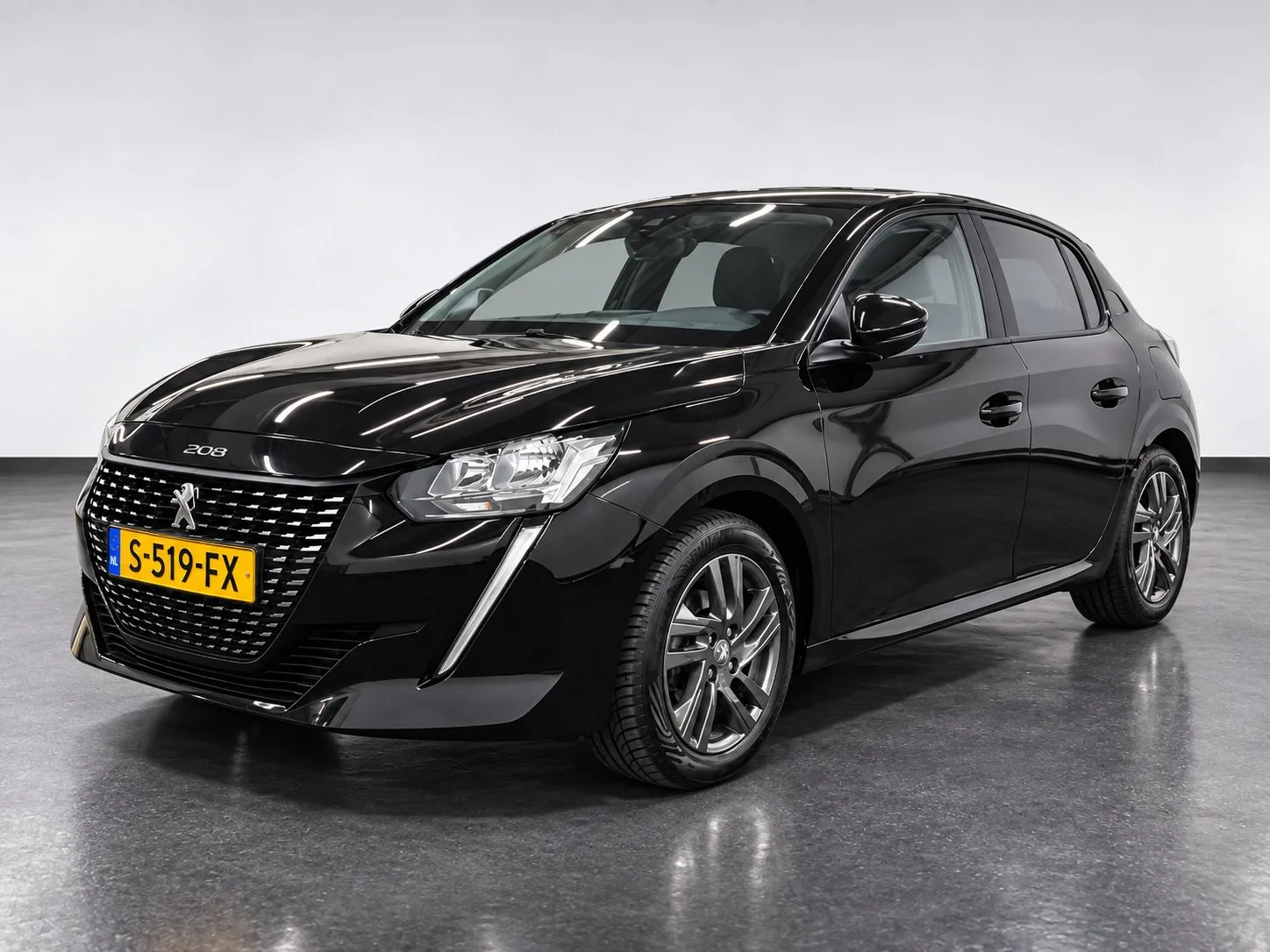 Peugeot 208 (2023) — foto 1