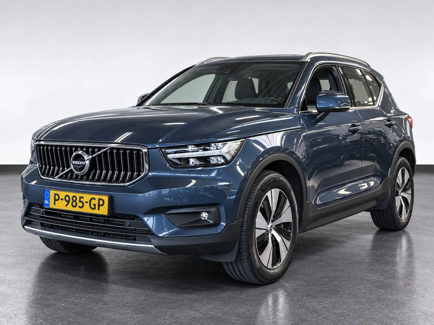 Volvo XC40 (2022) — foto 1