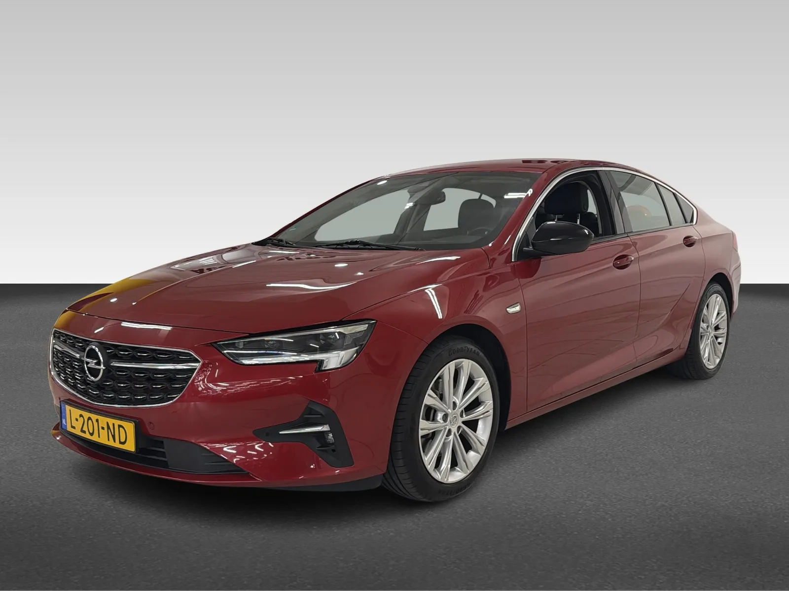 Opel Insignia (2021) — foto 1